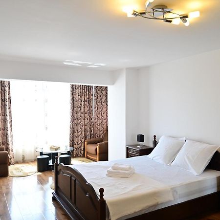 Vacation Apartment With Free Parking Sibiu Eksteriør billede