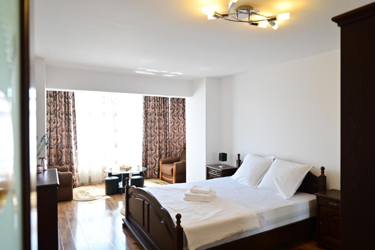 Vacation Apartment With Free Parking Sibiu Eksteriør billede
