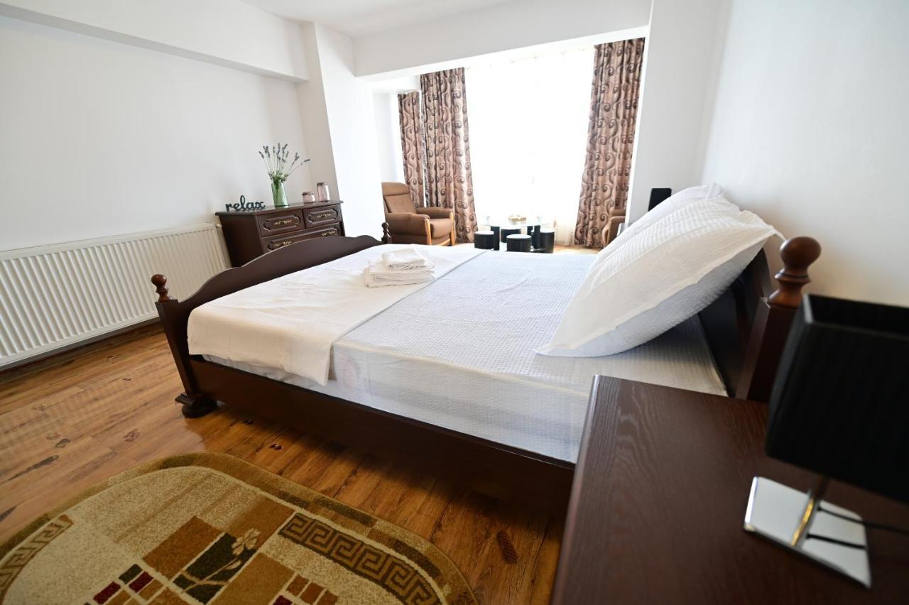 Vacation Apartment With Free Parking Sibiu Eksteriør billede